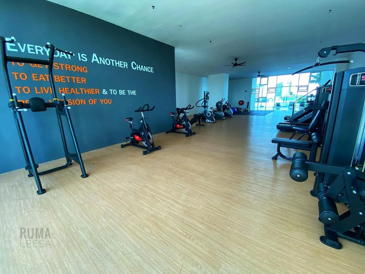 Ruma Executive Homestay Bukit Mertajam With Pool Netflix #Freetax 0*,  Malaysia